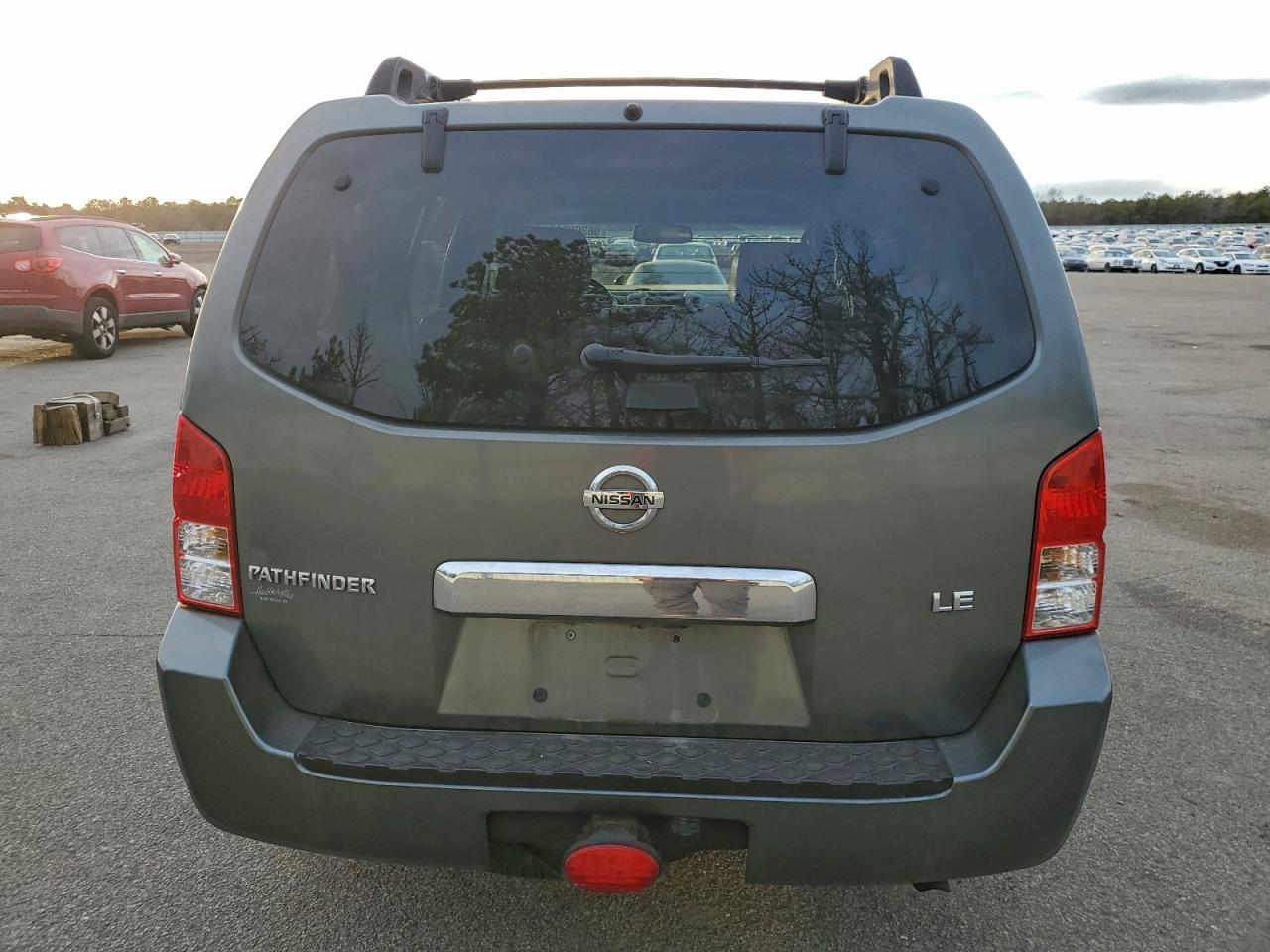2006 Nissan Pathfinder Le - Image 6