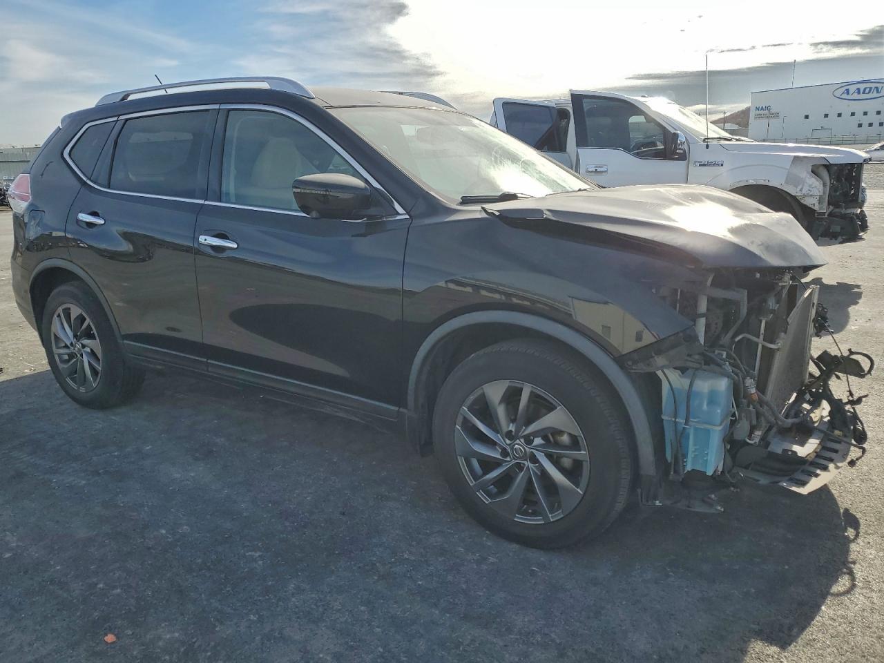 2016 Nissan Rogue S - Фото 4
