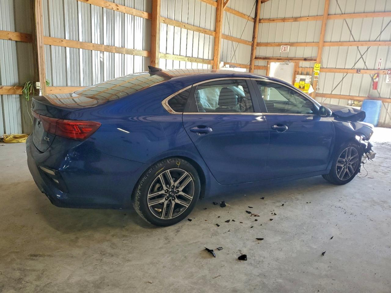 2021 Kia Forte Ex - Фото 3