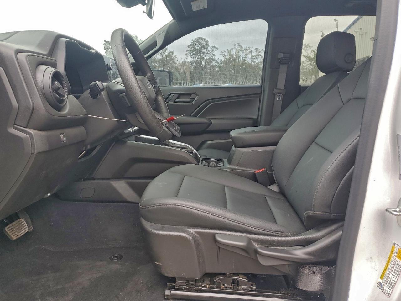 2024 Chevrolet Colorado Trail Boss - Фото 7