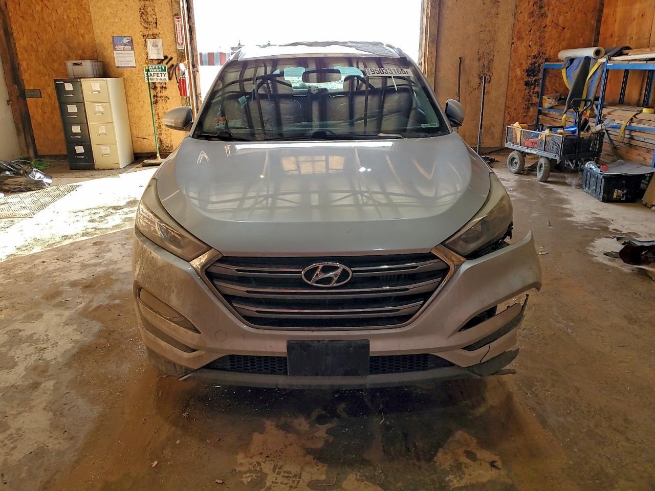 2016 Hyundai Tucson Limited - Image 5