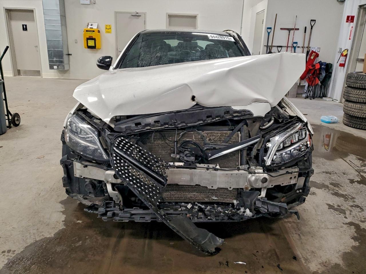 2020 Mercedes-Benz C 300 4Matic - Фото 5
