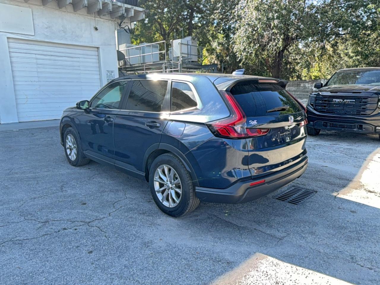 2024 Honda Cr-V Ex - Image 3