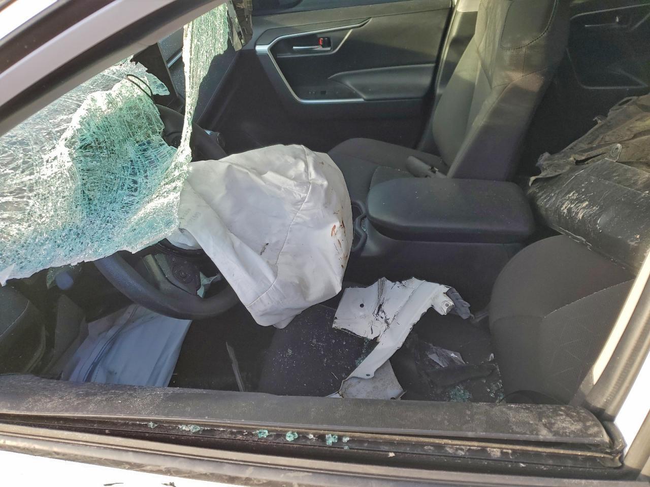 2024 Toyota Rav4 Xle - Image 7