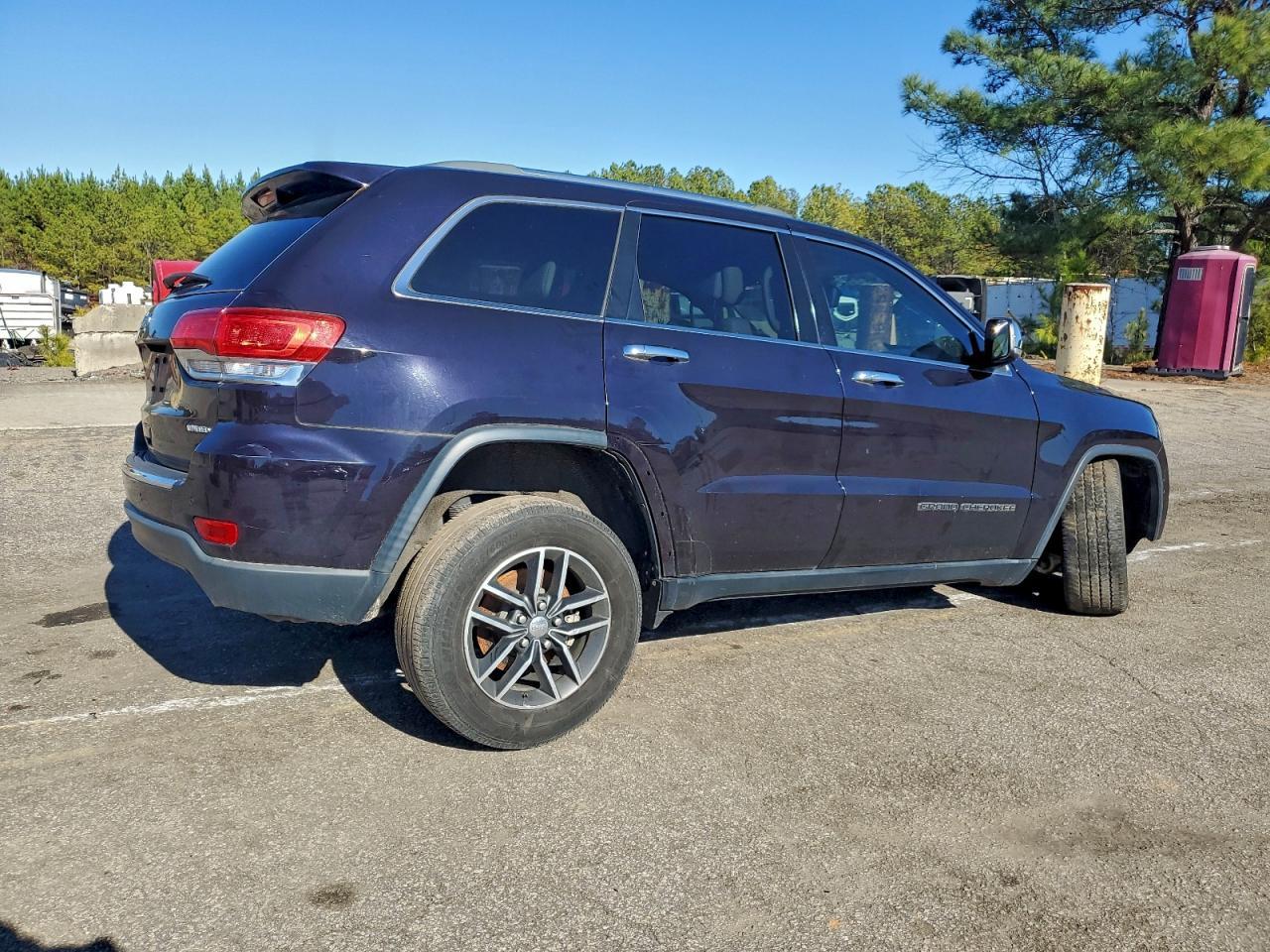 2018 Jeep Grand Cherokee Limited - Image 3