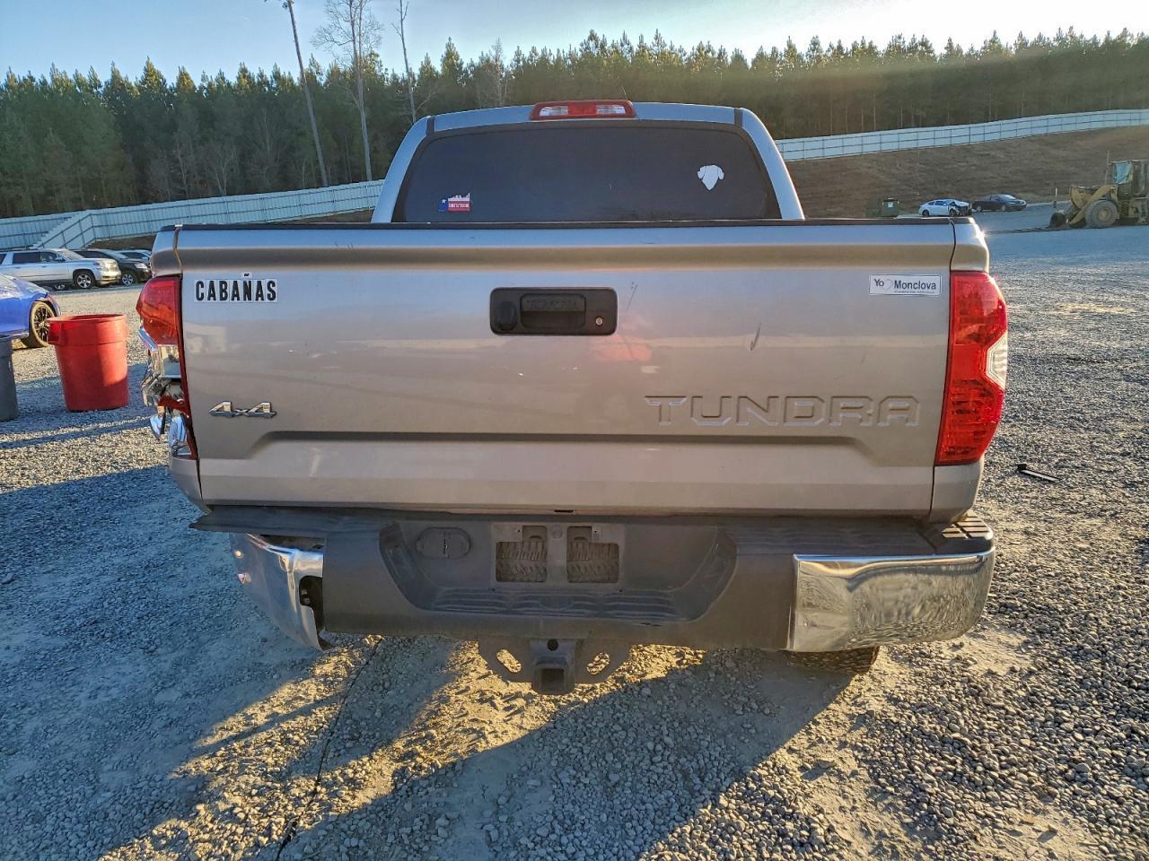 2016 Toyota Tundra Crewmax Sr5 - Image 6