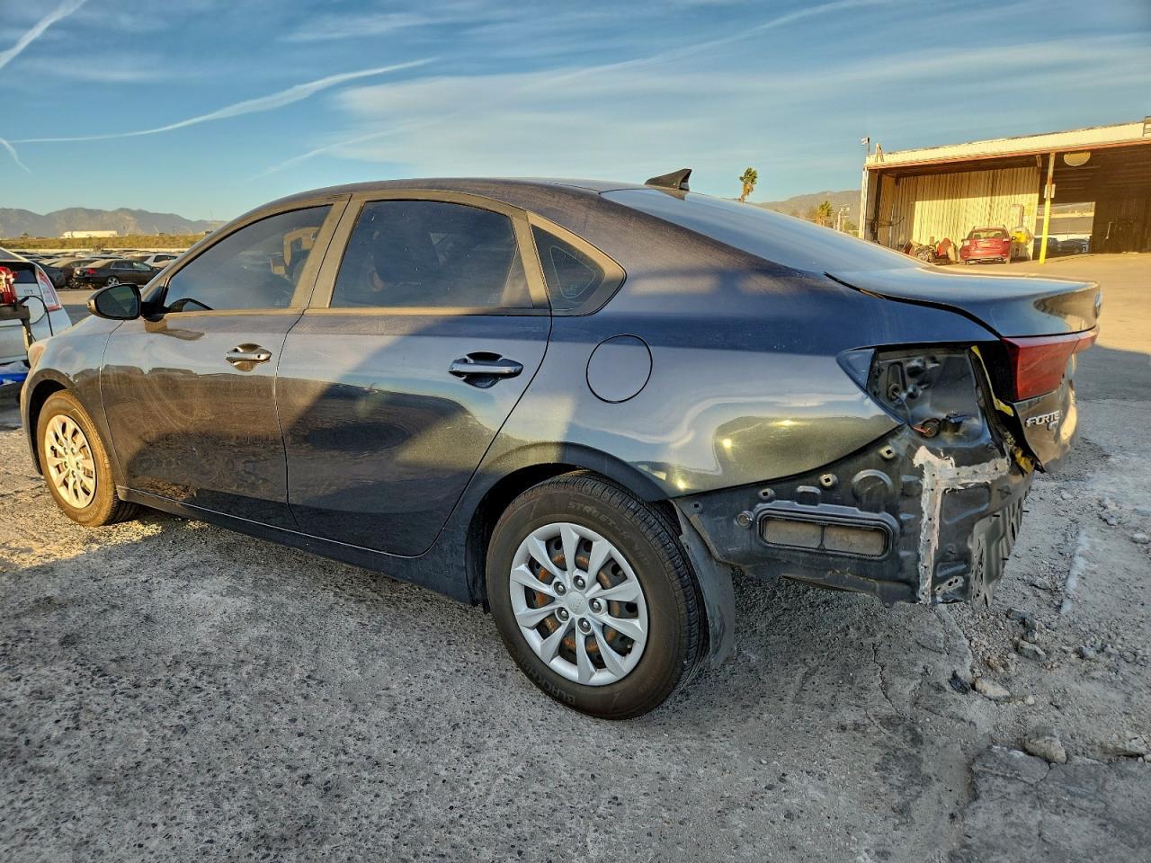 2019 Kia Forte Fe - Фото 2