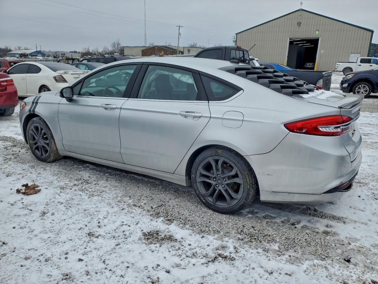 2018 Ford Fusion S - Фото 2