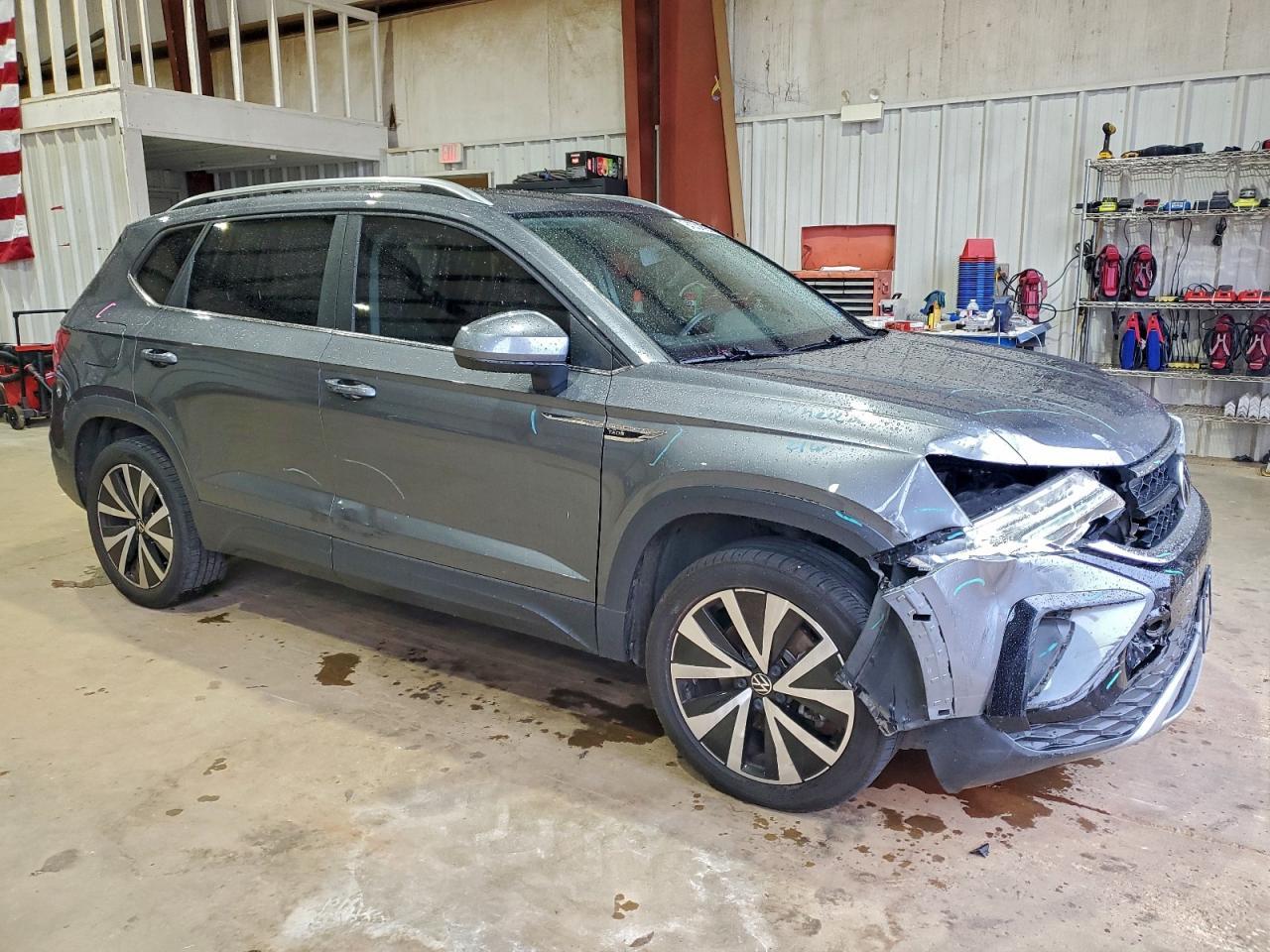 2022 Volkswagen Taos Se - Фото 4