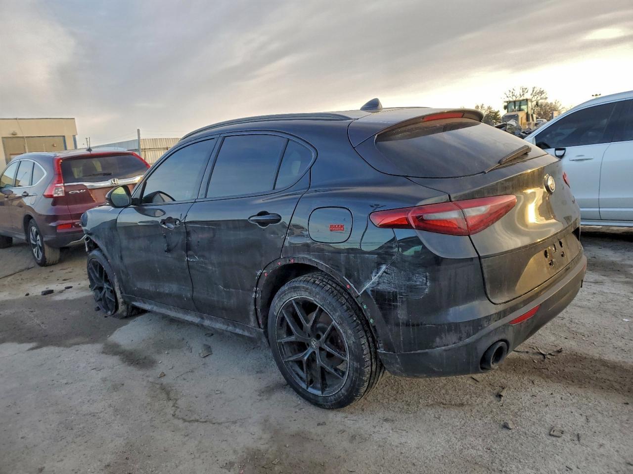 2020 Alfa Romeo Stelvio - Image 2