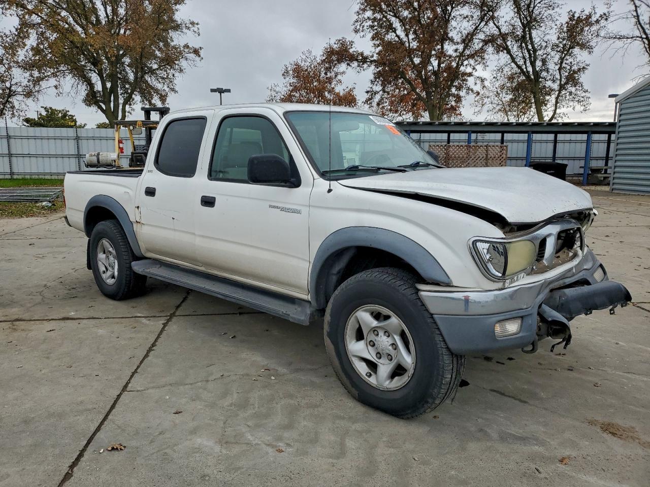 2004 Toyota Tacoma Double Cab Prerunner - Image 4