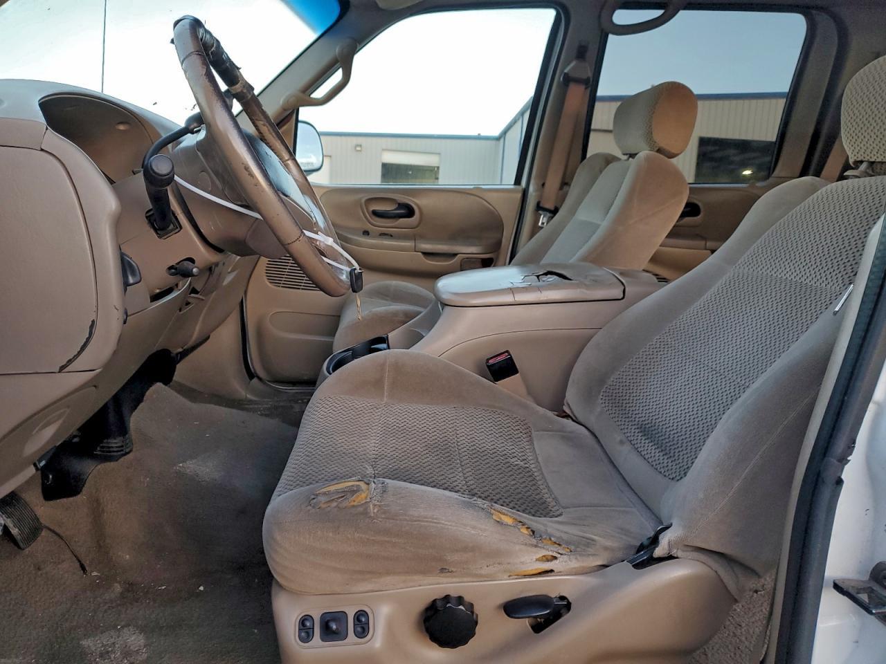 2001 Ford F150 Supercrew - Image 7