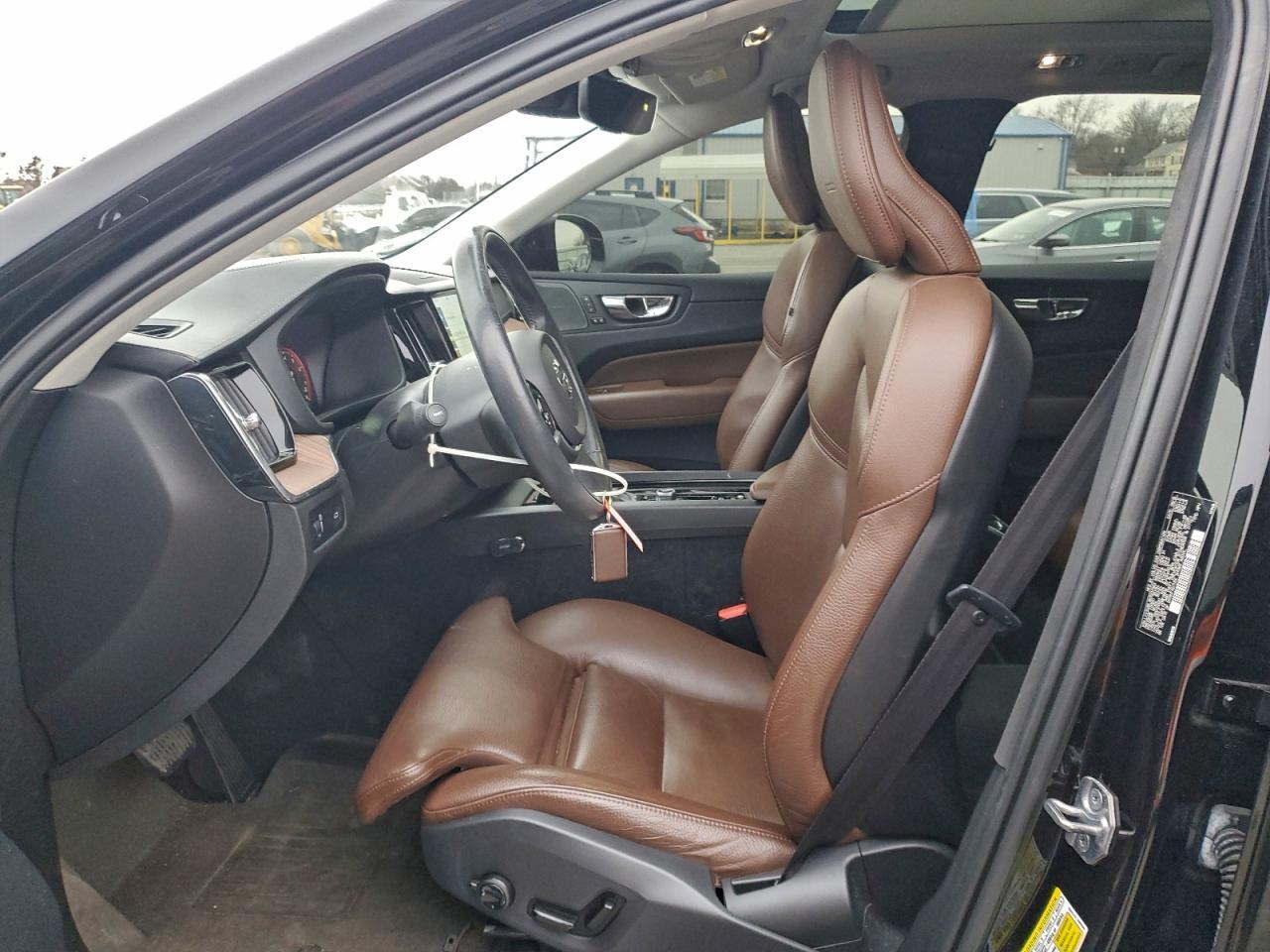 2019 Volvo Xc60 T5 Inscription - Image 7
