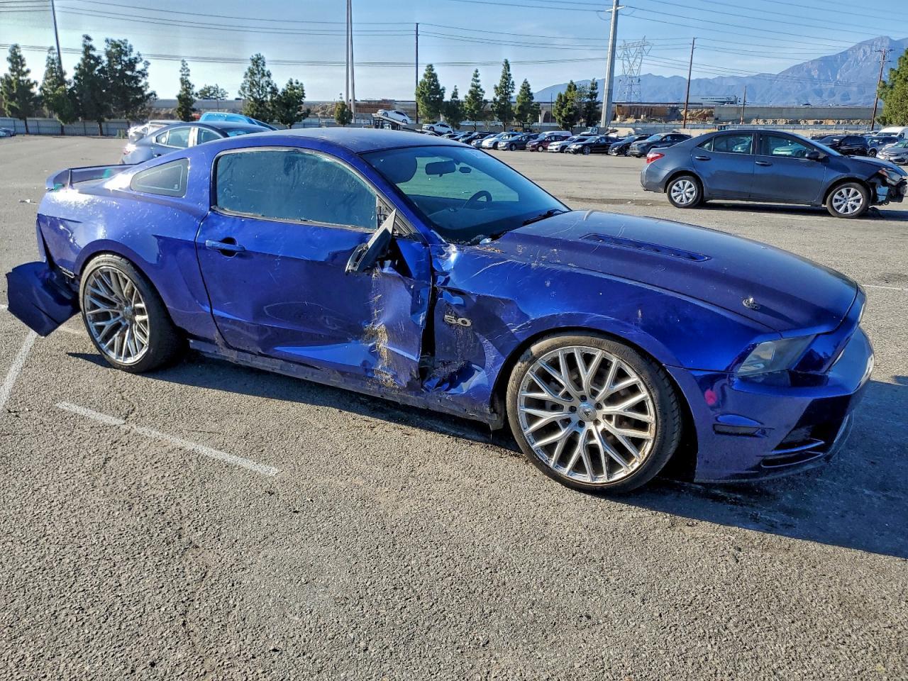 2013 Ford Mustang Gt - Фото 4