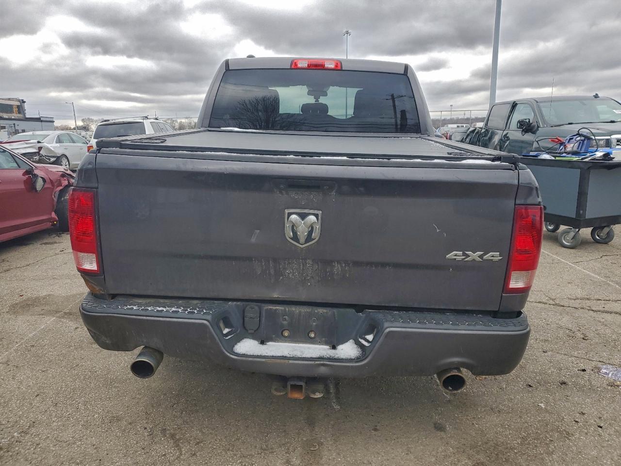 2017 Ram 1500 St - Image 6