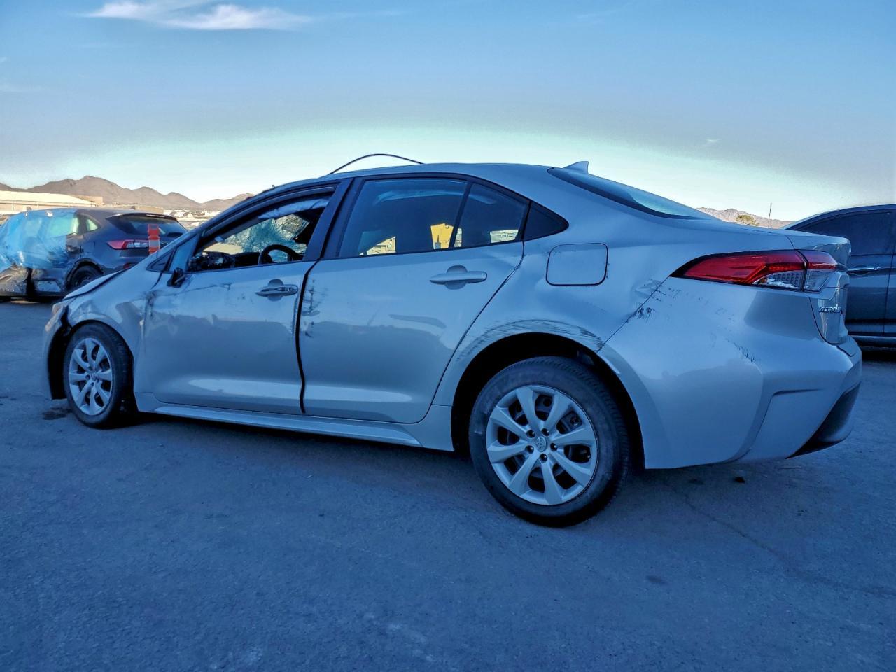 2024 Toyota Corolla Le - Image 2