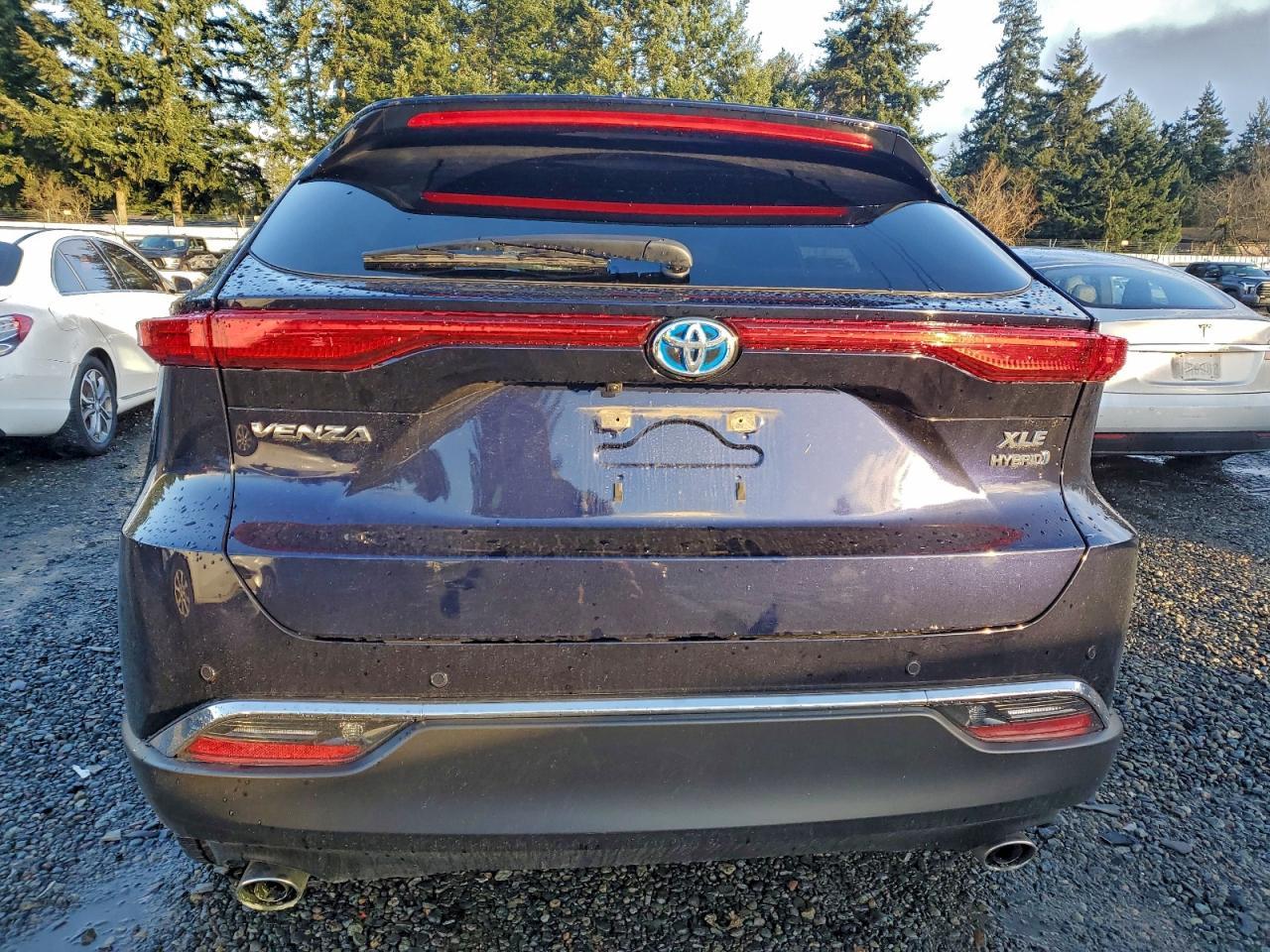 2021 Toyota Venza Xle - Image 6