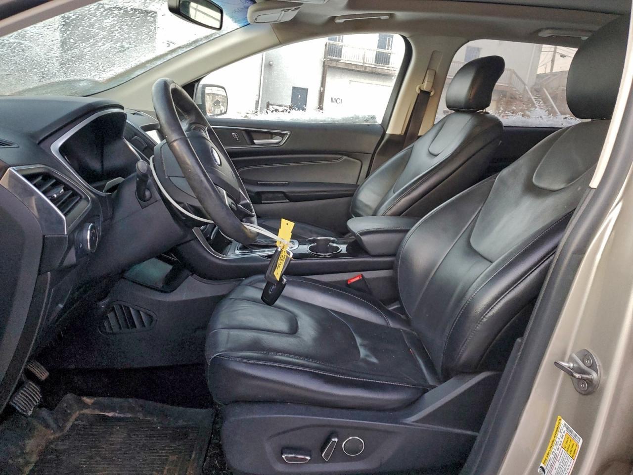 2017 Ford Edge Titanium - Image 7