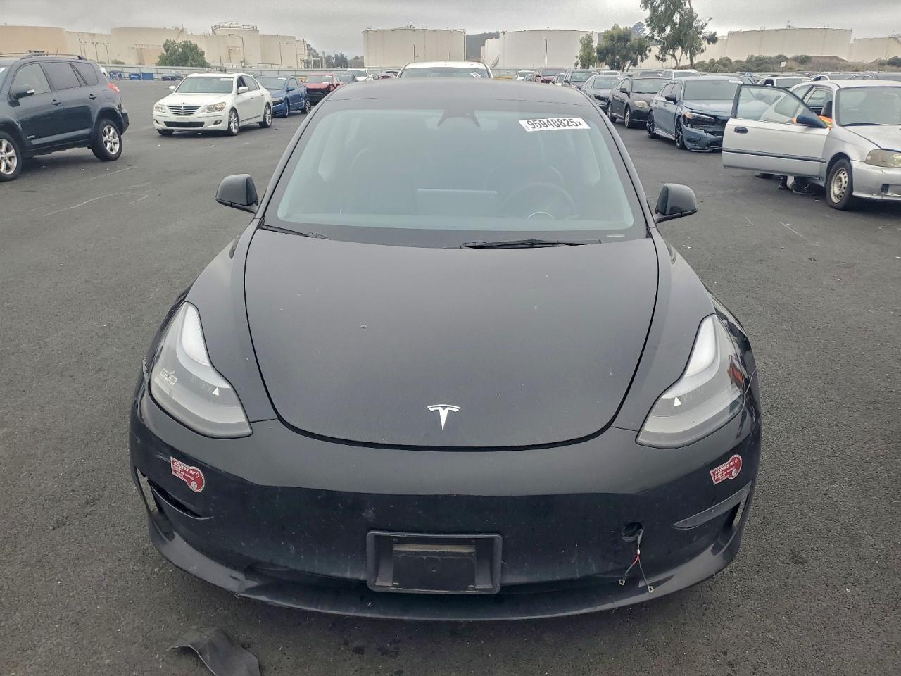 2023 Tesla Model 3 - Image 5