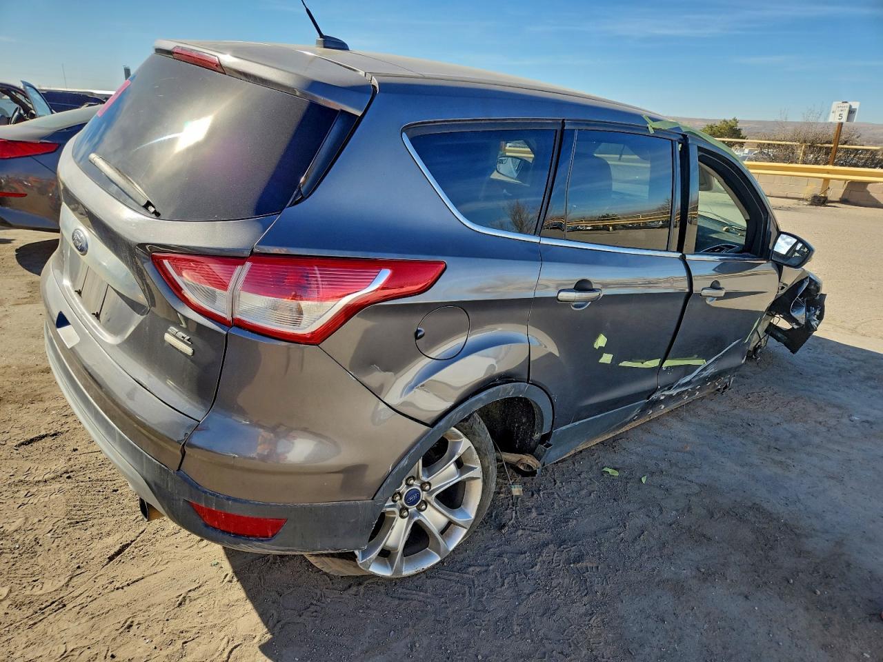 2013 Ford Escape Sel - Фото 3