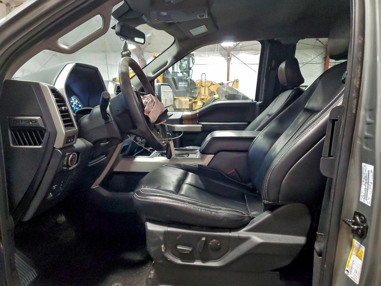 2020 Ford F150 Super Cab - Image 7
