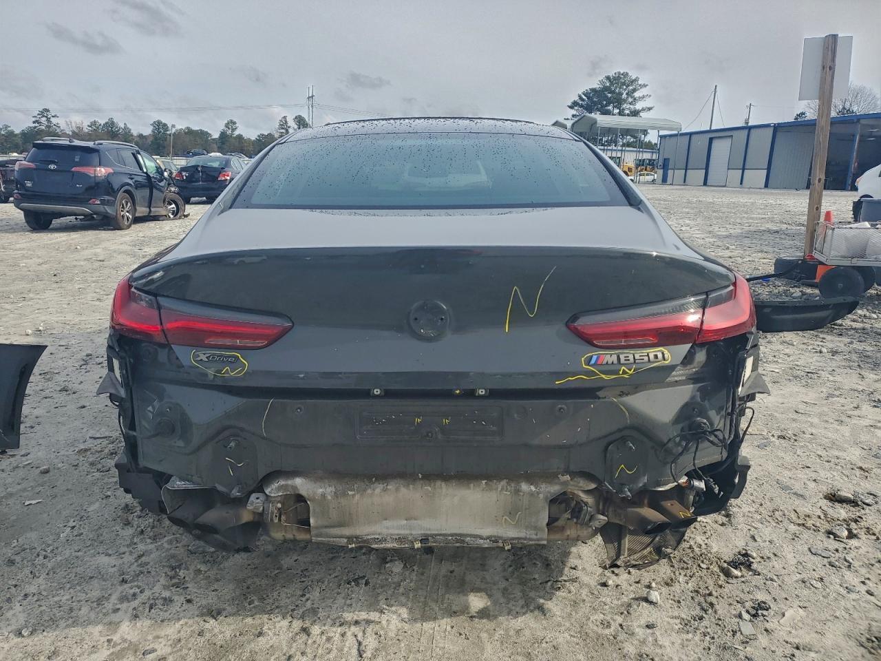 2020 BMW M850Xi - Фото 6