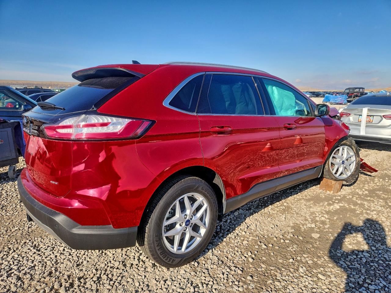 2021 Ford Edge - Image 3