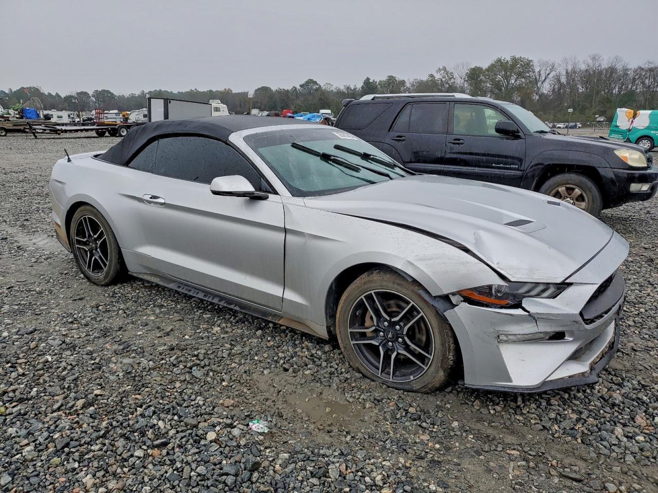 2018 Ford Mustang - Фото 4