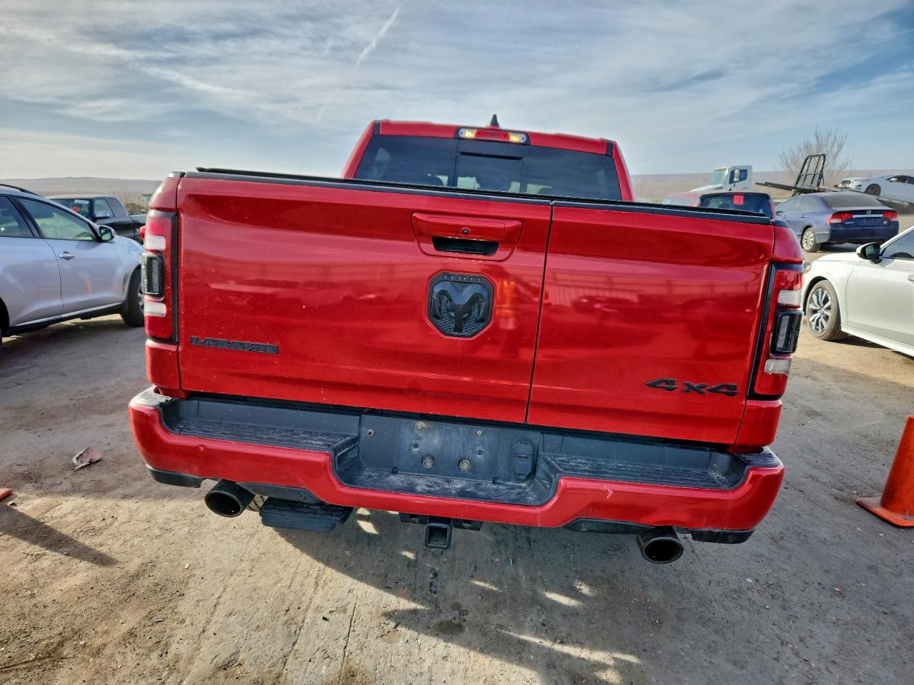 2022 Ram 1500 Laramie - Фото 6