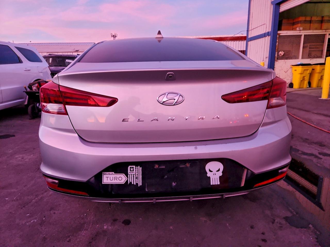 2020 Hyundai Elantra Sel - Image 6