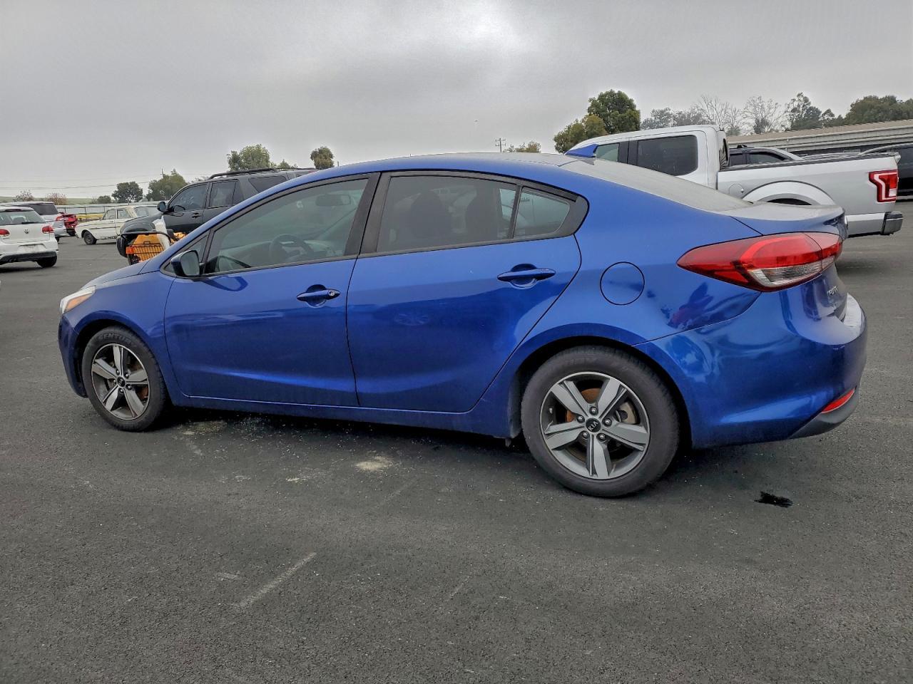 2018 Kia Forte Lx - Image 2