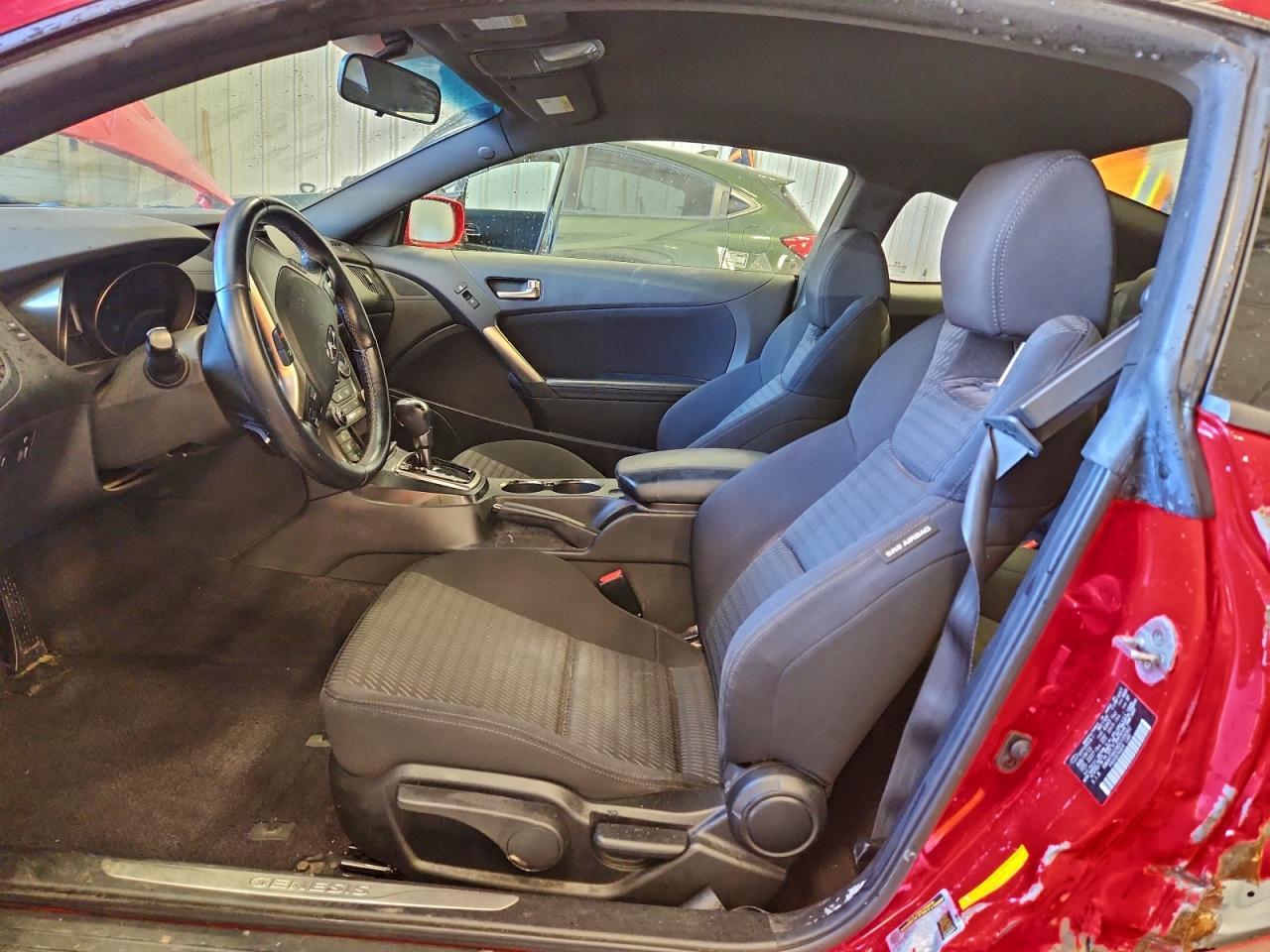 2013 Hyundai Genesis Coupe 2.0T - Image 7