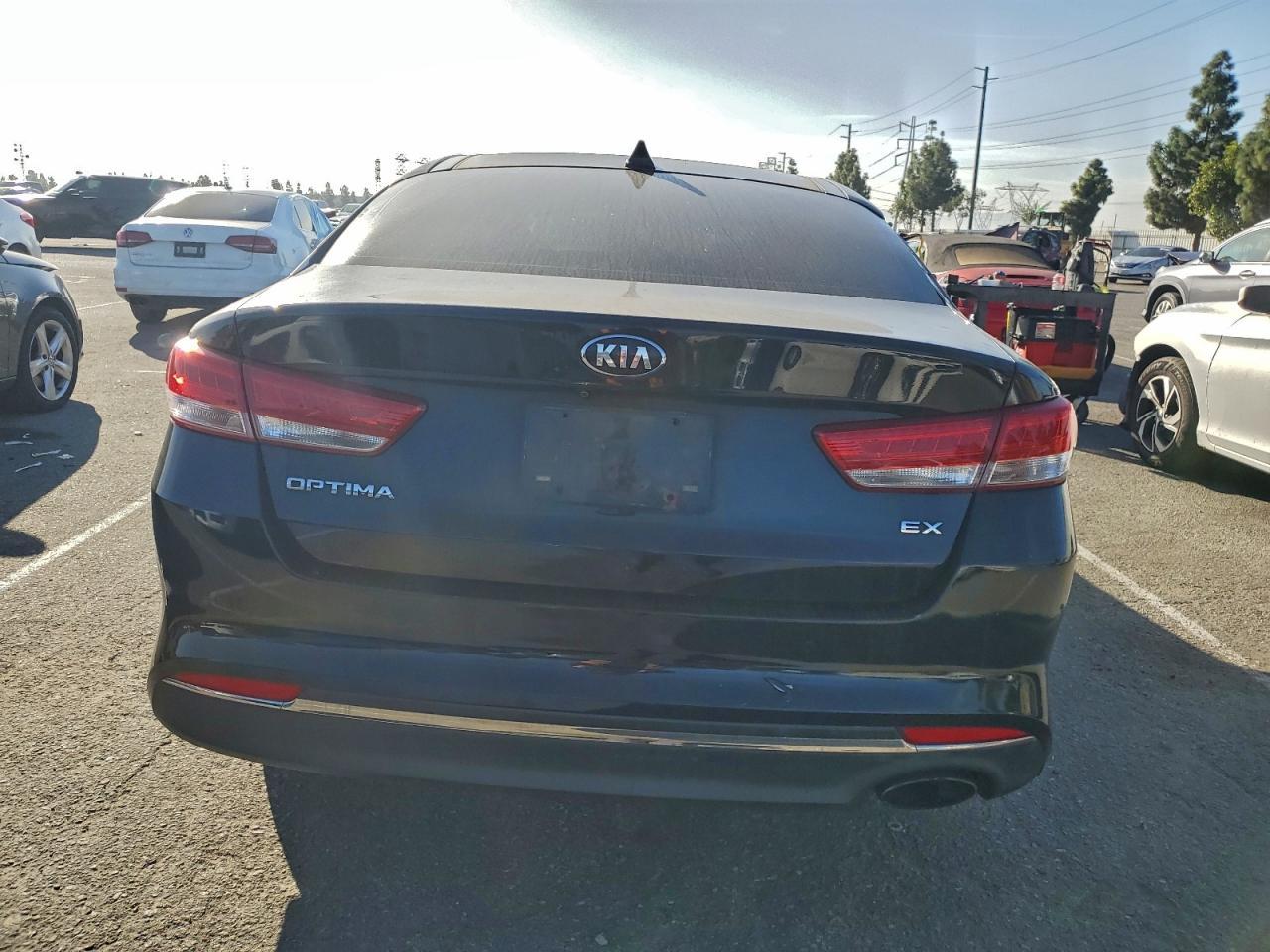 2016 Kia Optima Ex - Image 6