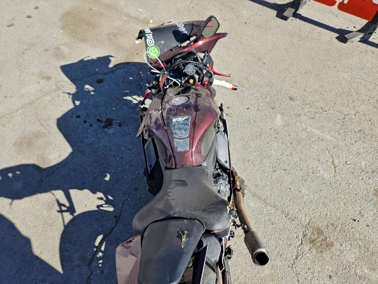 2023 Yamaha Yzfr7 - Фото 6