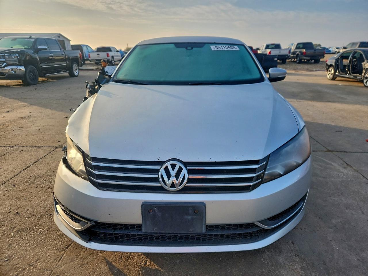 2013 Volkswagen Passat Se - Image 5