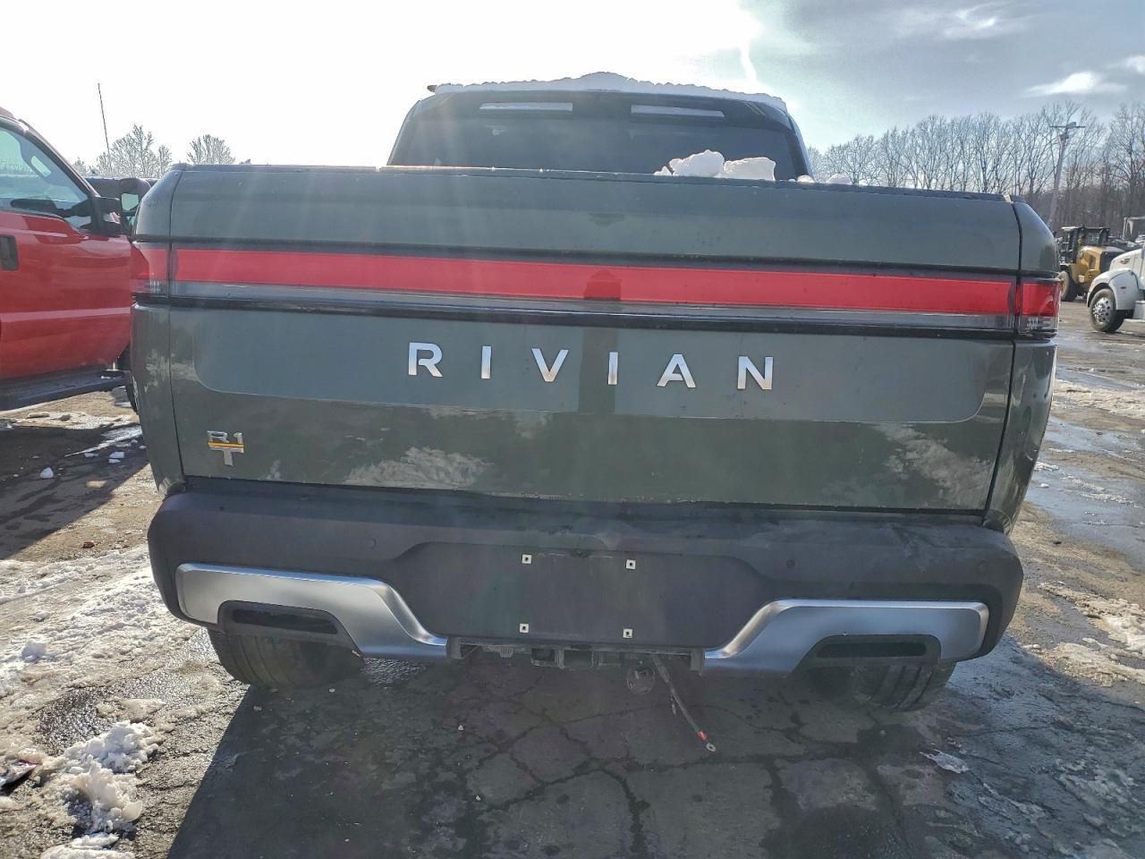 2022 Rivian R1T Launch Edition - Image 6