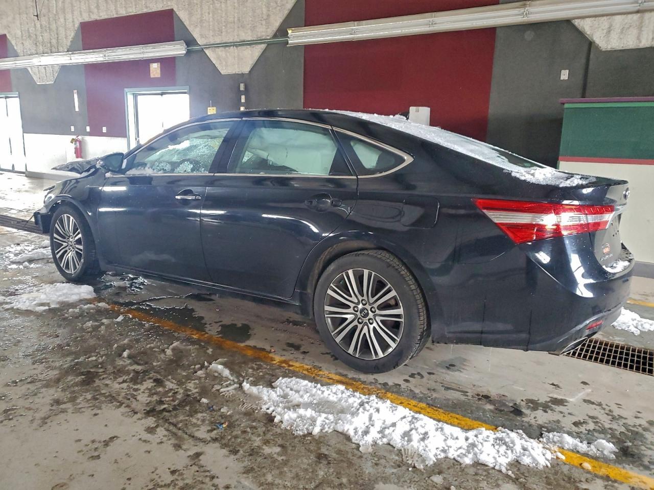 2015 Toyota Avalon Xle - Фото 2