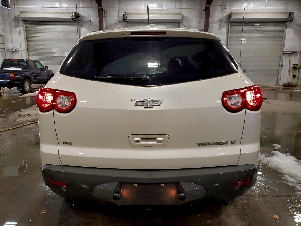 2011 Chevrolet Traverse Lt - Фото 6