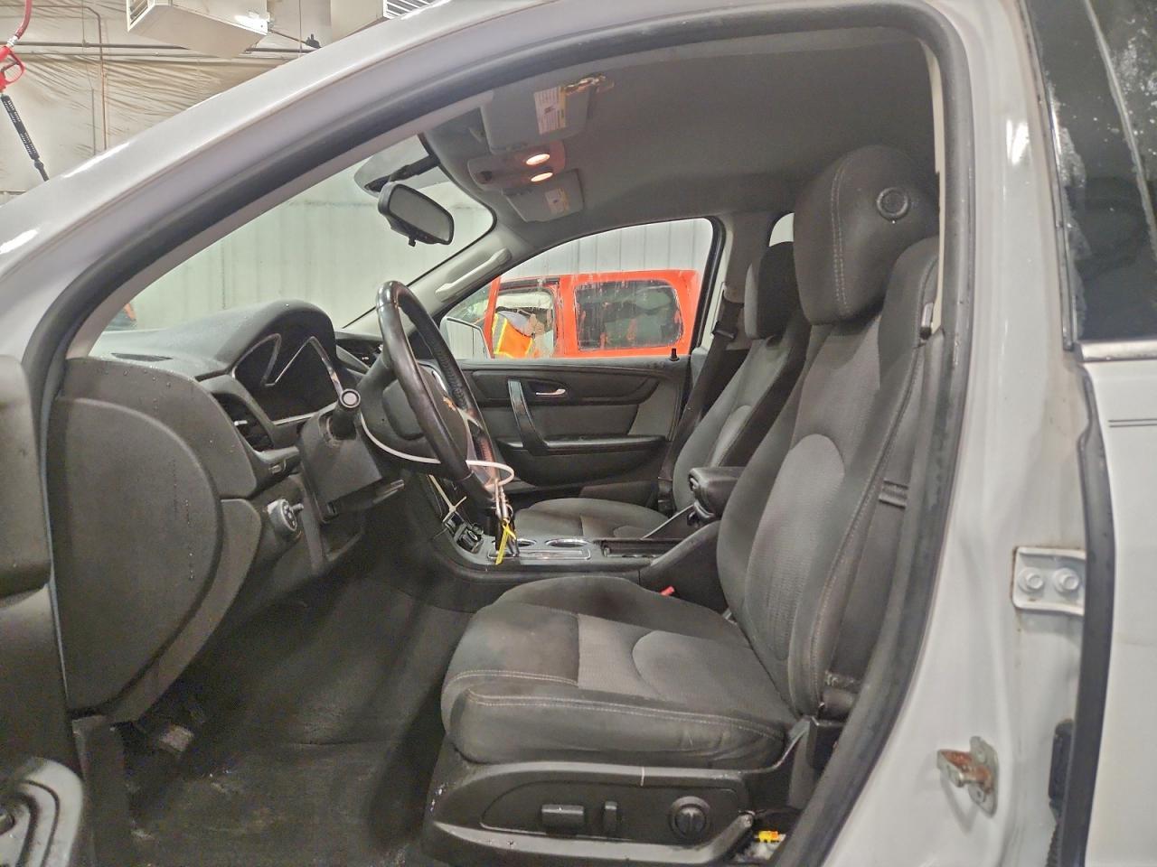 2016 Chevrolet Traverse Lt - Image 7