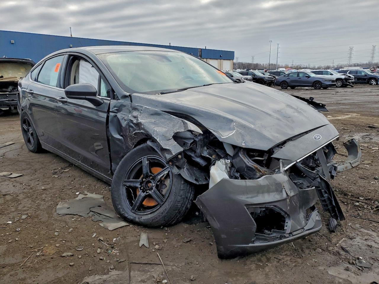 2019 Ford Fusion S - Фото 4