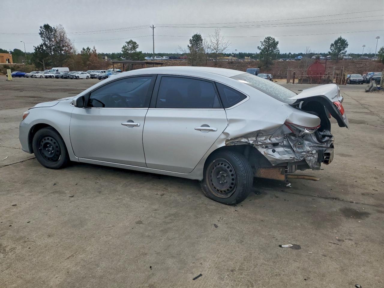 2016 Nissan Sentra S - Image 2