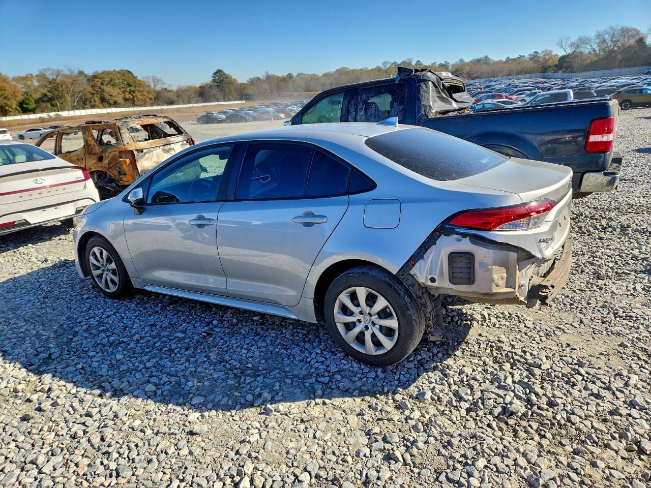 2024 Toyota Corolla Le - Фото 2