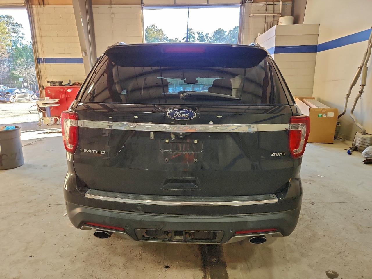 2019 Ford Explorer Limited - Фото 6