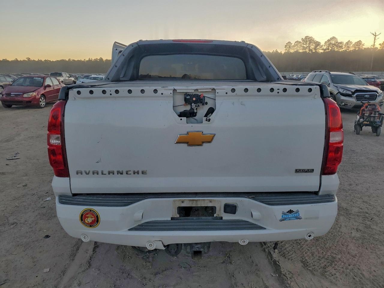 2012 Chevrolet Avalanche Lt - Фото 6