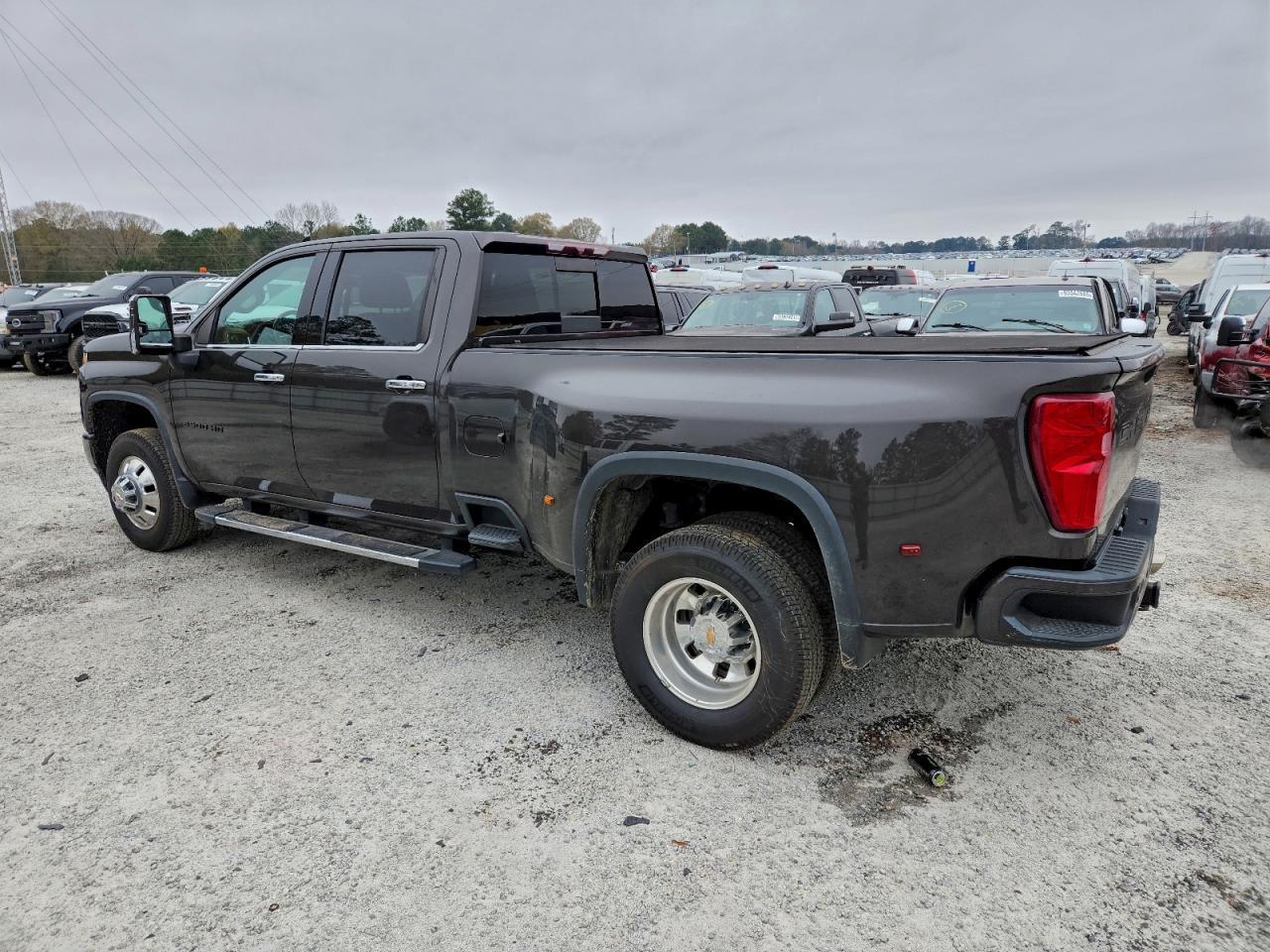 2020 Chevrolet Silverado K3500 High Country - Image 2