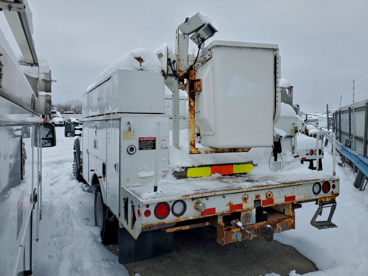 2013 Ford F450 Super Duty - Image 2