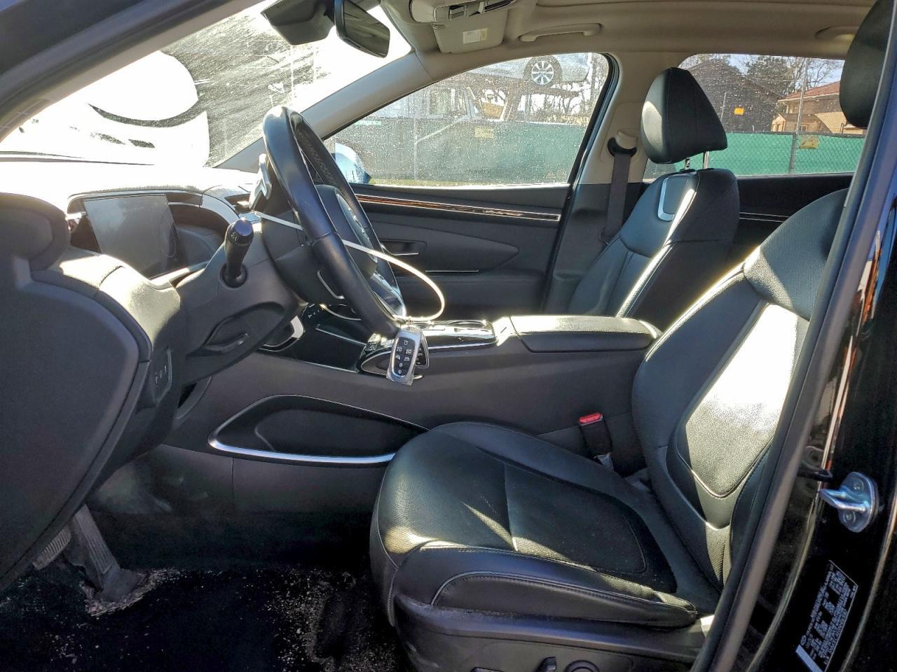 2022 Hyundai Tucson Limited - Image 7