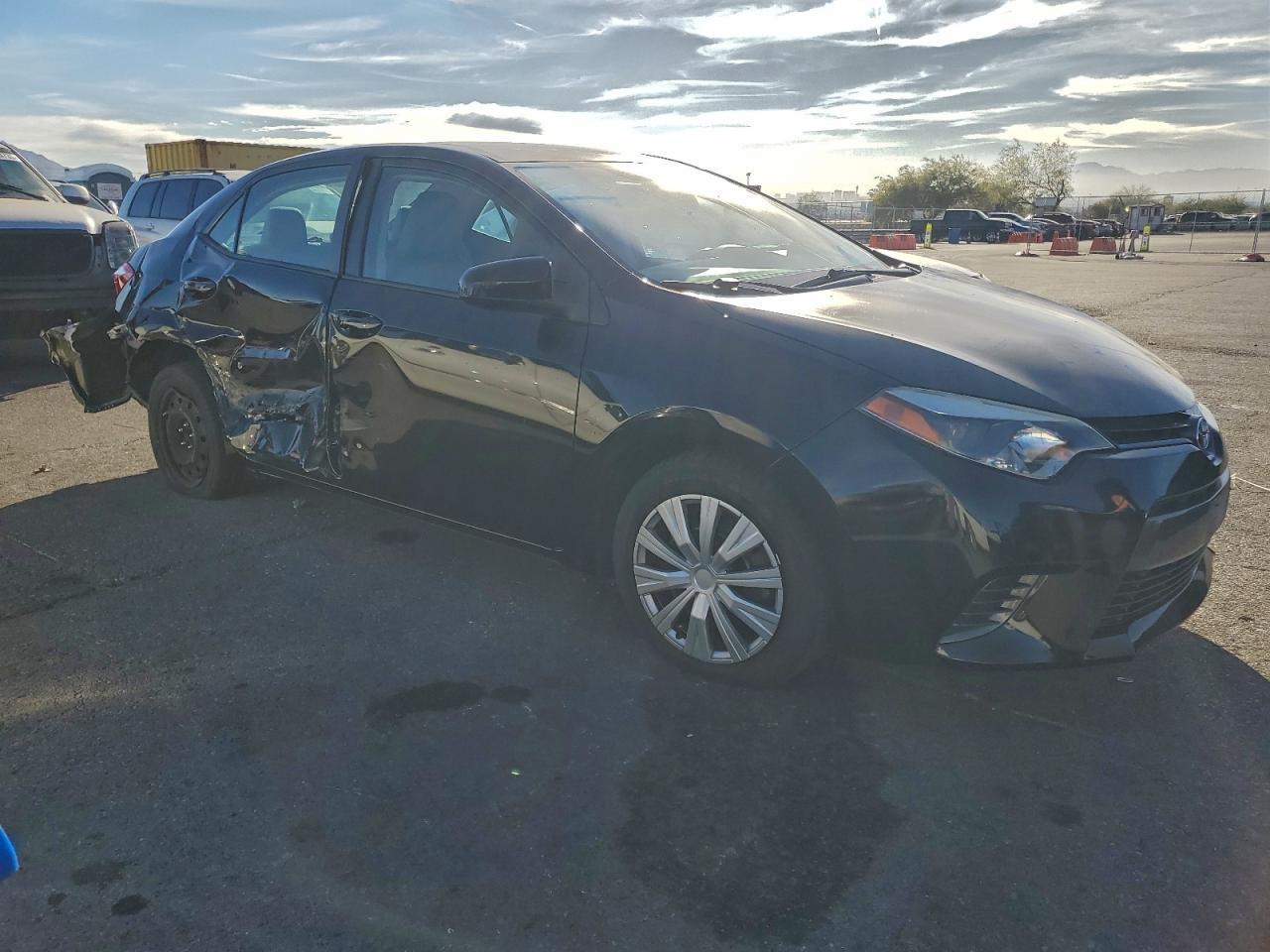 2016 Toyota Corolla L - Фото 4