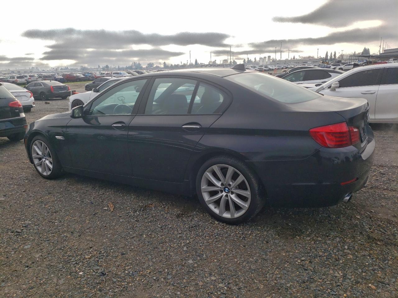 2012 BMW 535 I - Фото 2