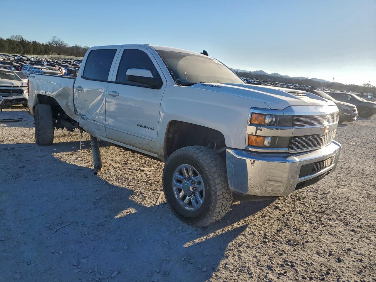 2017 Chevrolet Silverado K2500 Heavy Duty Lt - Image 4